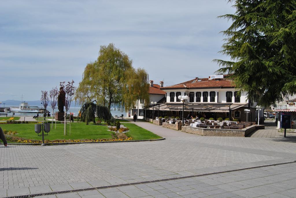 La Piazza Appartamento Ohrid Esterno foto